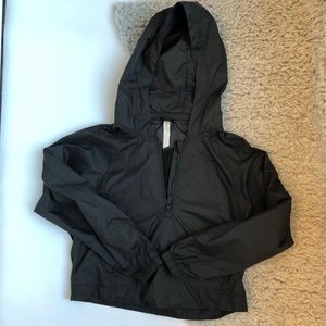 lululemon cropped windbreaker